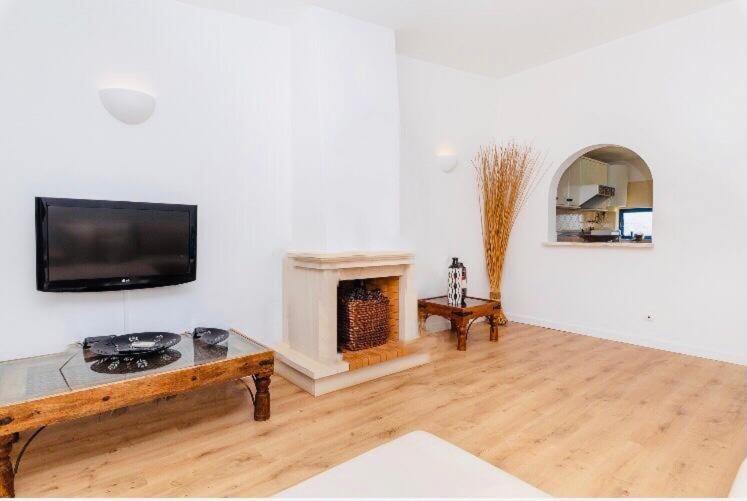 דירות Casa De אלבור מראה חיצוני תמונה